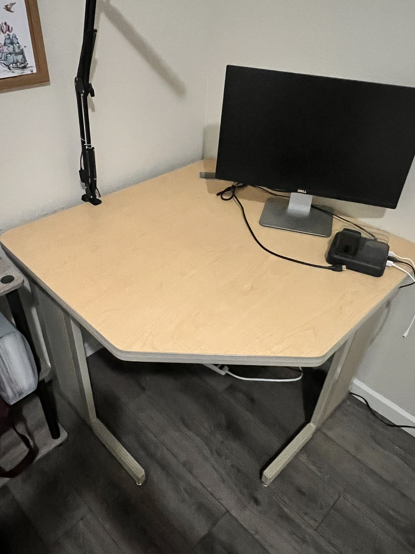 Sturdy Table