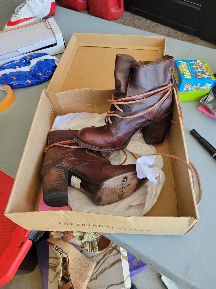 Women Boots