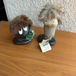 Droops" figurines, which are vintage, handmade Irish souvenirs.  