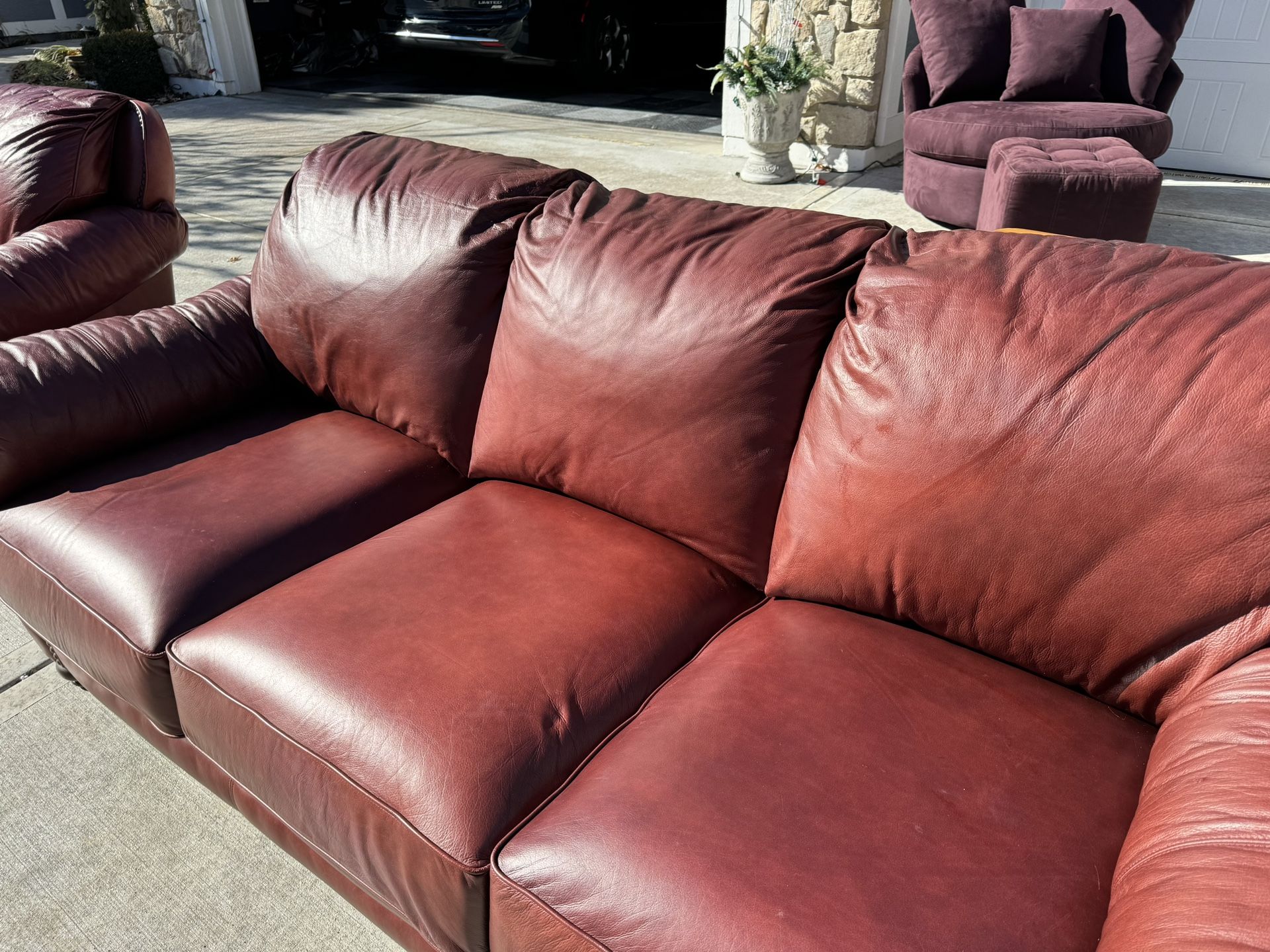 Leather Couch And Love Seat