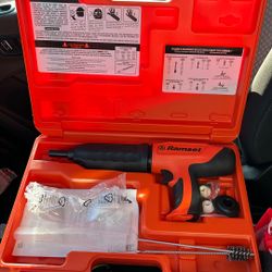 Ramset Cobra Concrete Nail Gun 27 Caliber 