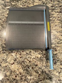 Paper Cutter - Swingline