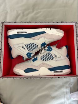 Women’s Air Jordan 4 retros