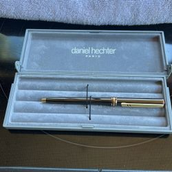 Daniel Hechter Paris pen 