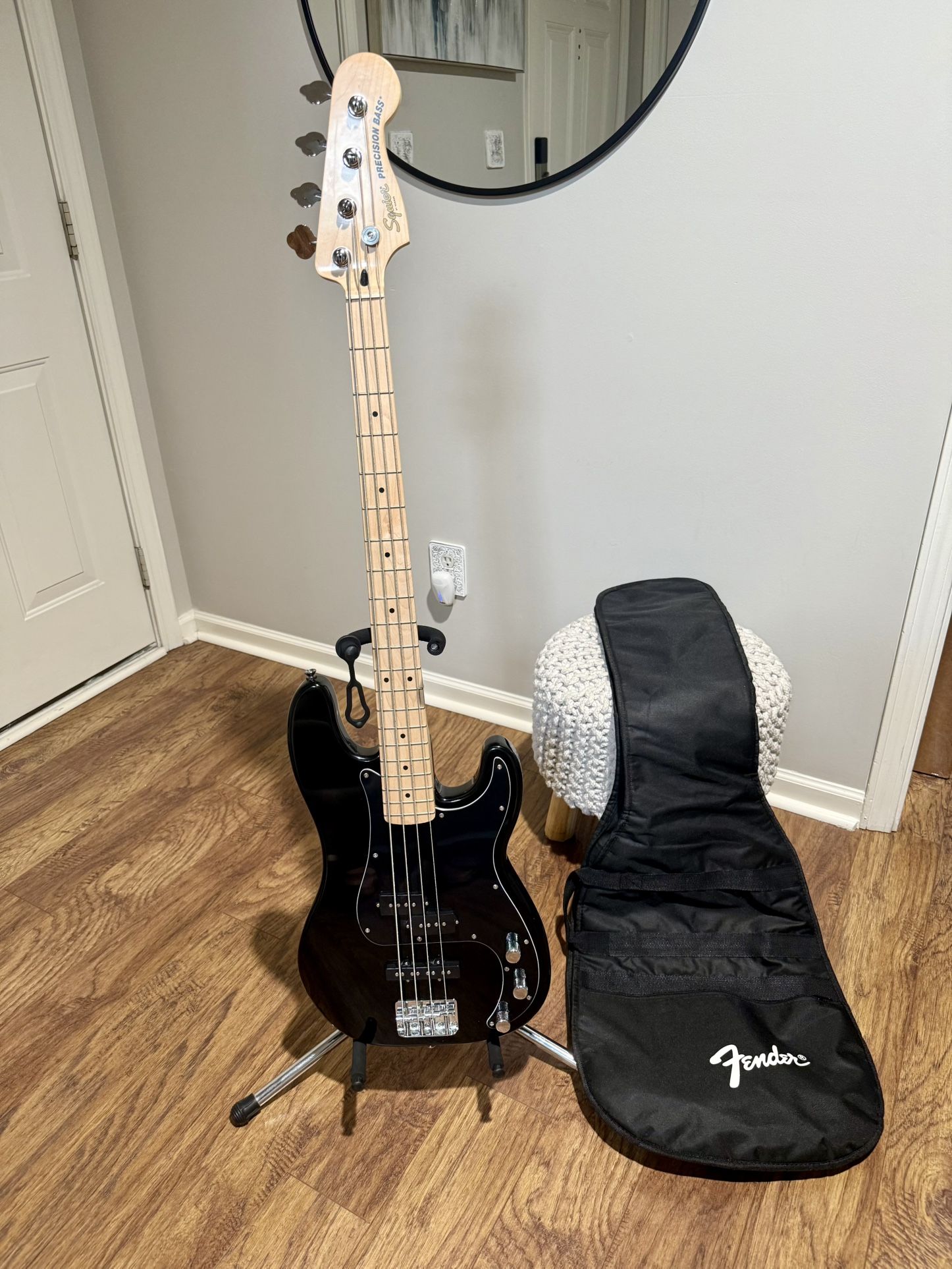 Squier Affinity Precision Bass Guitar by Fender