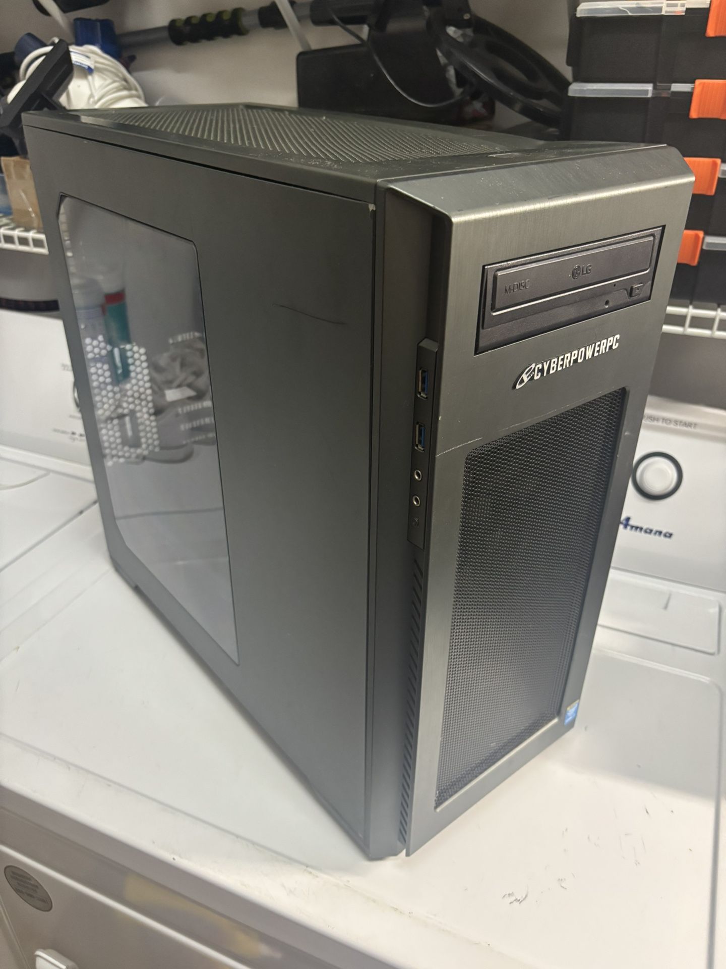 CyberpowerPC Gaming Computer