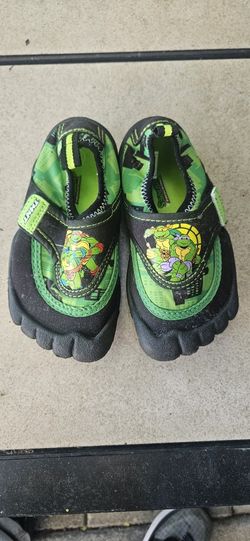 Toddler Water Shoes Size 7/8