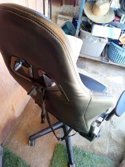 GT Racing chair
