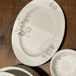 35 Pieces  Johann Haviland  Sweetheart Rose 