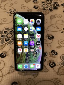 iPhone XS Unlocked