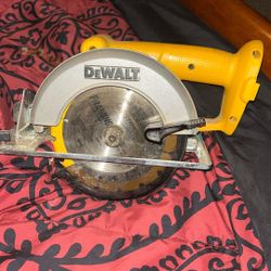 Dewalt Skill Saw