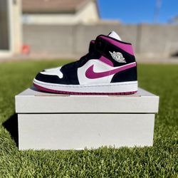 Size 8.5 - Jordan 1 Mid ‘Cactus Flower’