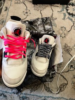 Air Jordan 4 Retro White Sneakers