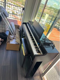 Kawai CN27 Digital Piano w/ Bench – Excellent Sound