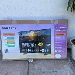 50” Samsung smart 4k led Uhd tv 