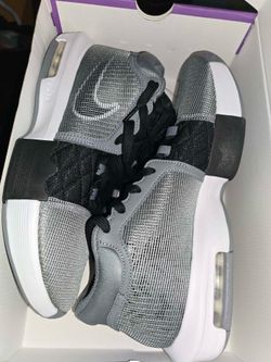 Nike labron witness 8