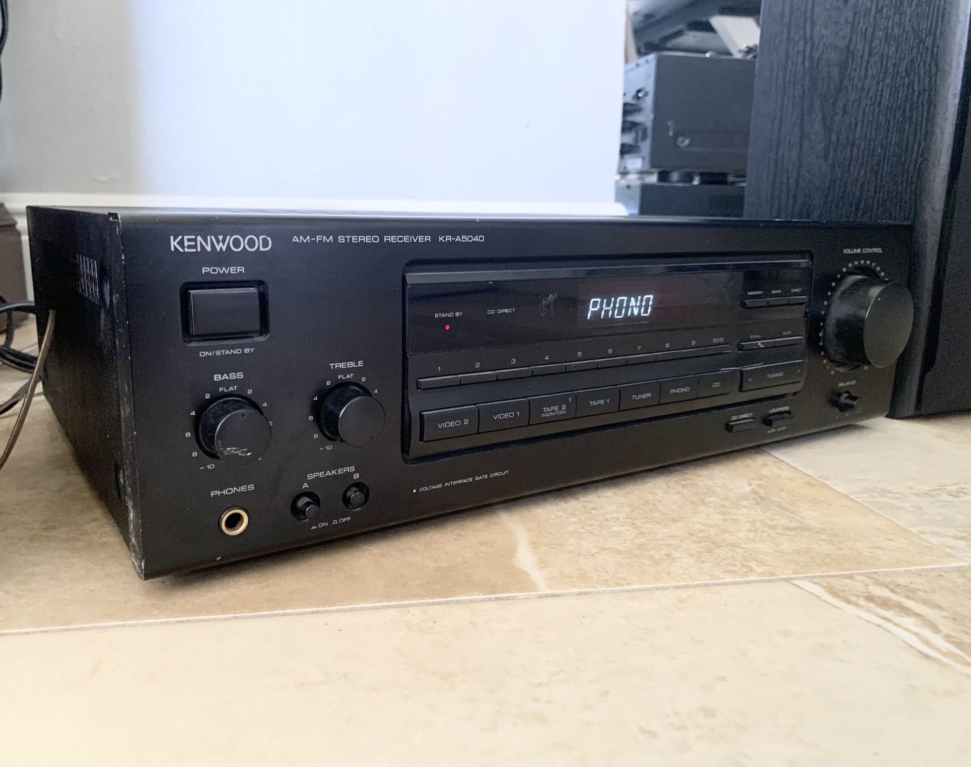 1980’s 2-Ch (75w x 2) Bluetooth, Phono, AM/FM Receiver