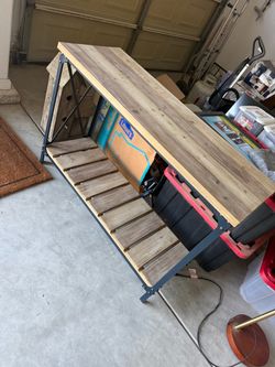 Entry table
