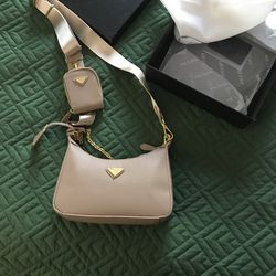 PR Purse Beige 