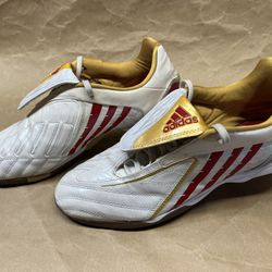 Adidas Predator Powerswerve Indoor White Cleats mens Football/Soccers Size: 10