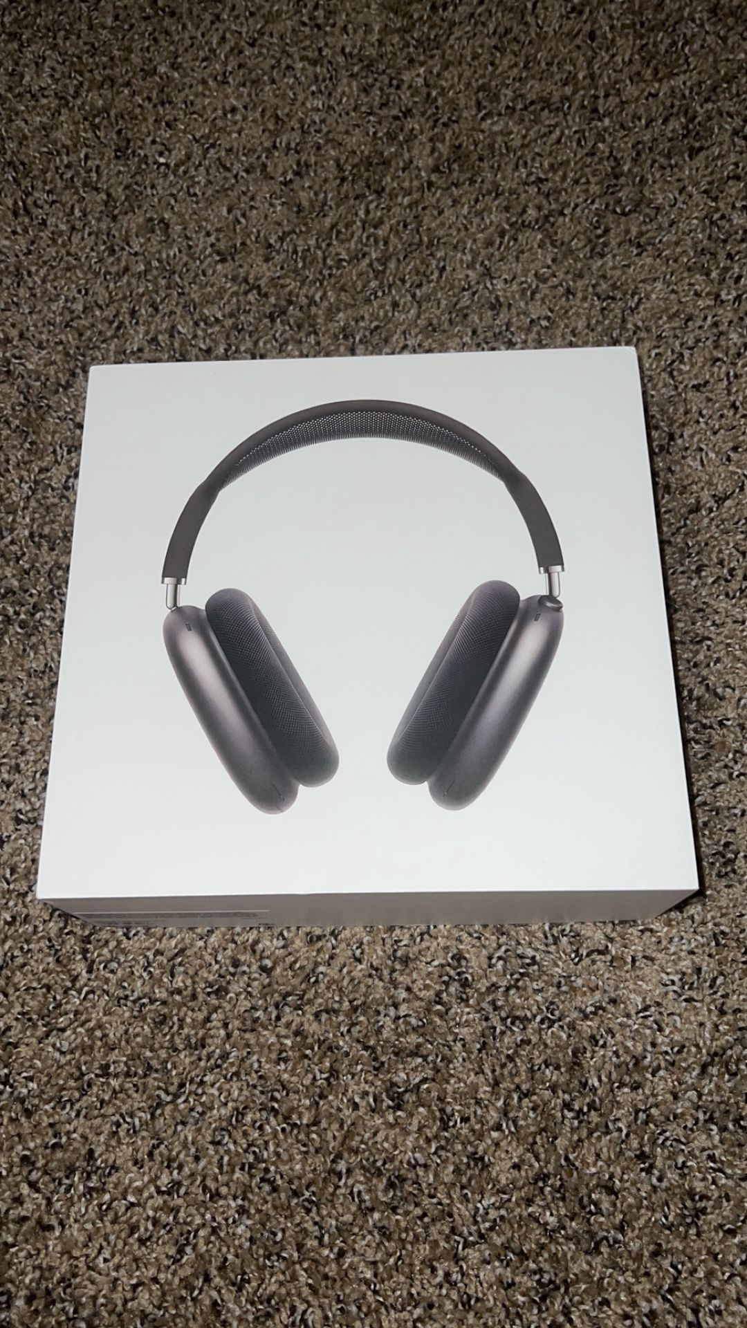 AirPod Maxes
