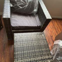 Ration Patio Chair With Ratton Glass Holding Table