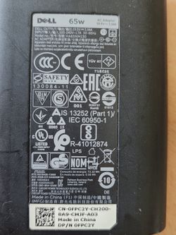 Dell 65W AC Adapter HA65NM130 19.5V 3.34A