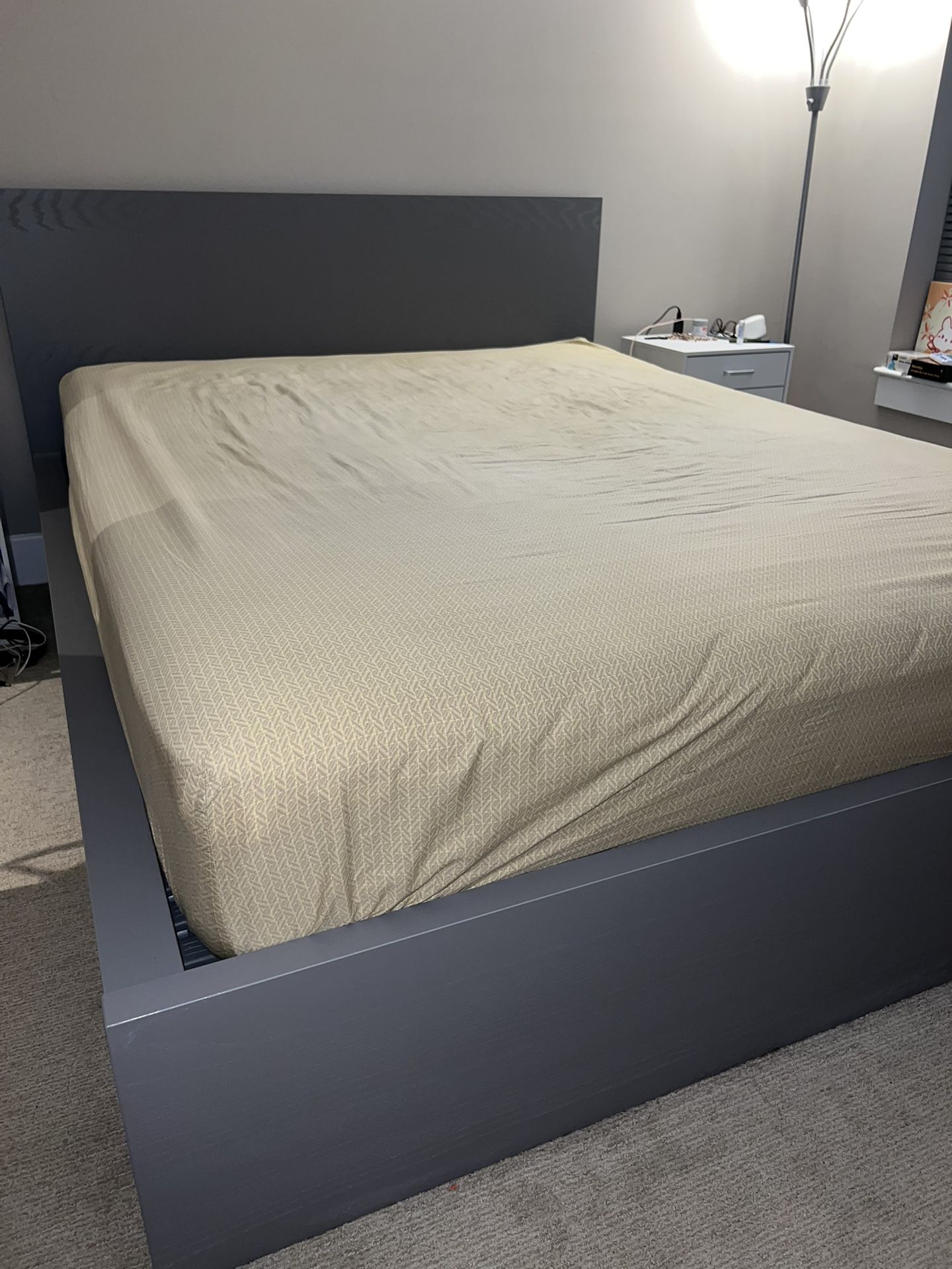 Ikea Queen Bedrame