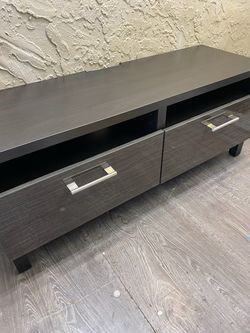 Modern TV Stand with Drawers - Local Delivery Available for a Fee - See My Other Items😀