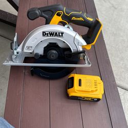 Dewalt Saw