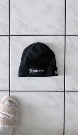 Black New Era Supreme Beanie