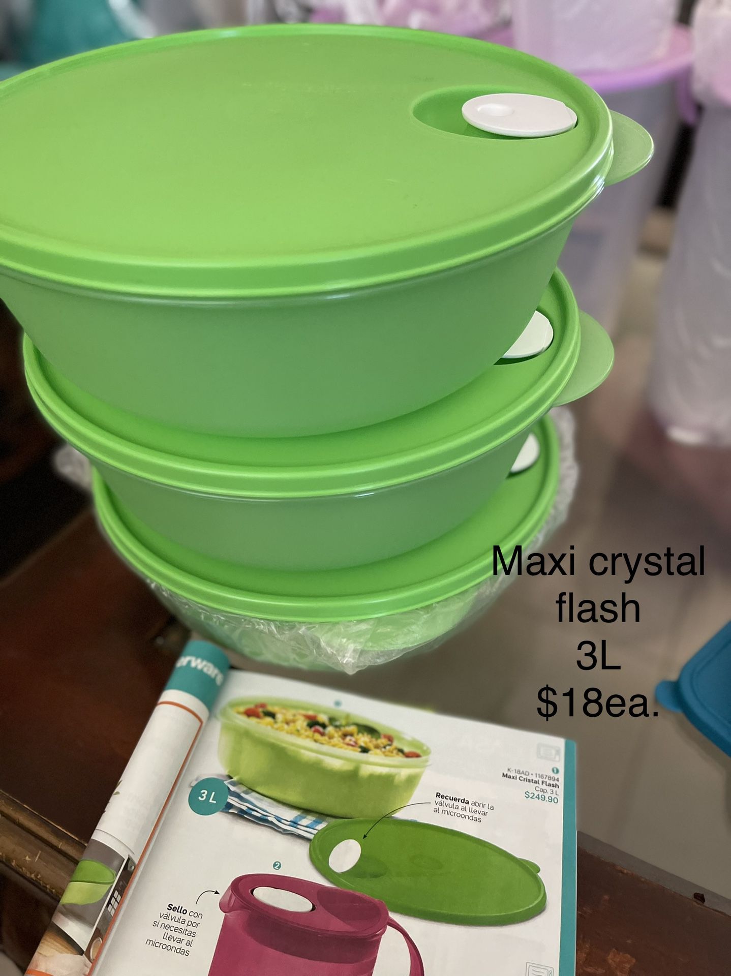 Maxi Flash/ Tupperware for Sale in Adelanto, - OfferUp