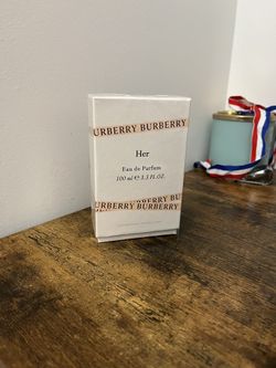 Burberry Her ā Sweet & Feminine Gift Perfume š