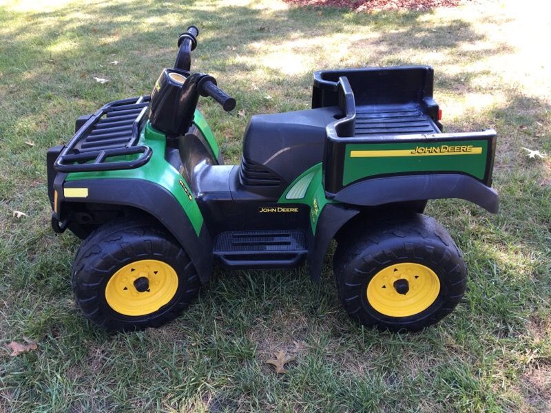 John Deere Peg Perego Power Wheels
