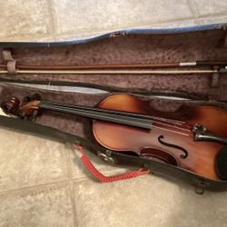 Violin w/ Case