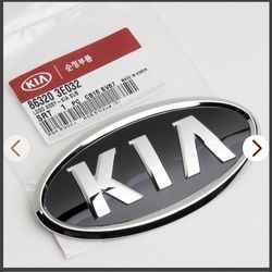 Kia Emblem (New)
