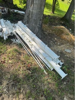 Exterior Vinyl Post, Rails, & Balusters