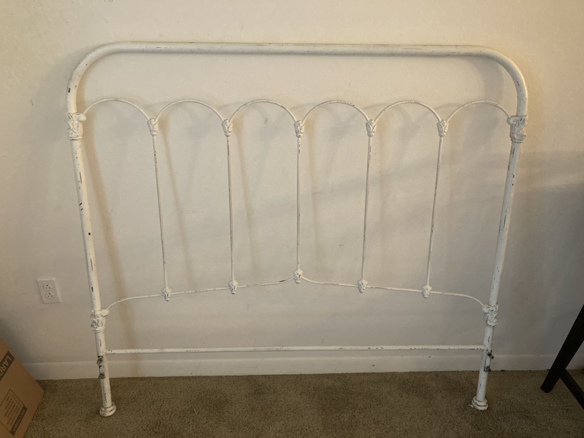 Iron Queen Bed - American Iron Bed Co.