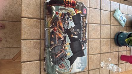 Pirates of The Caribbean Black Pearl mega blocks