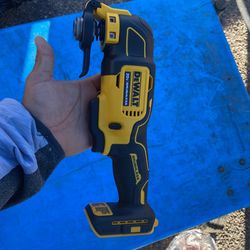 Dewalt Multitool 