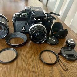 Nikon F-2 35mm camera and Lenes (2)