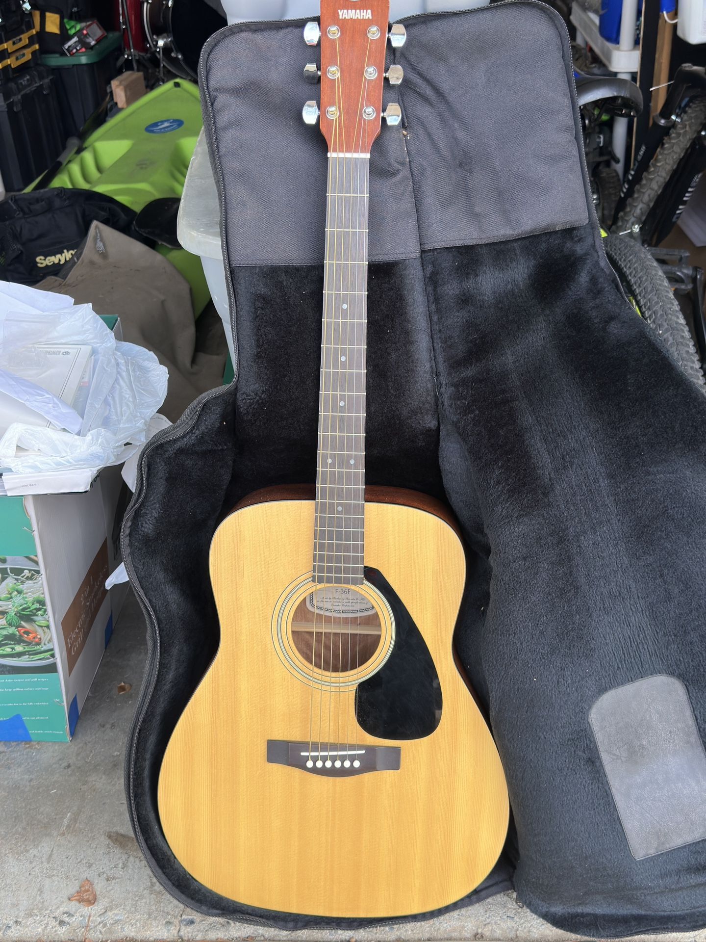 Yamaha F36P Acoustic Guitar