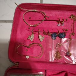 Jewelry With Case 