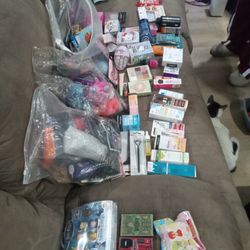 Woman's And Mens Beauty Supplies 