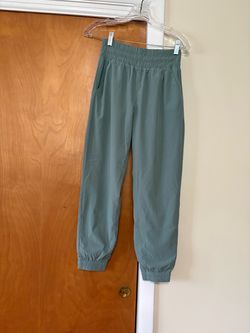 Girl, pants, athlete, size 12, green color