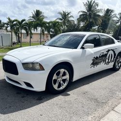 2014 Dodge Charger V6