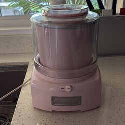 Cuisinart ice cream maker - heladera