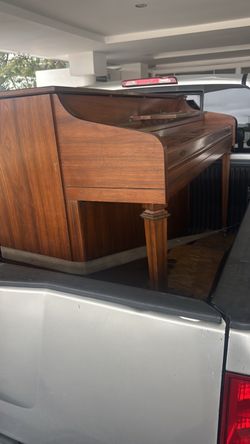 Free Piano