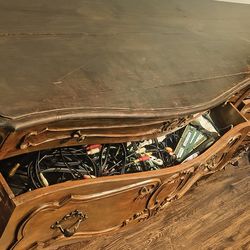 Fancy Antique Wave Dresser