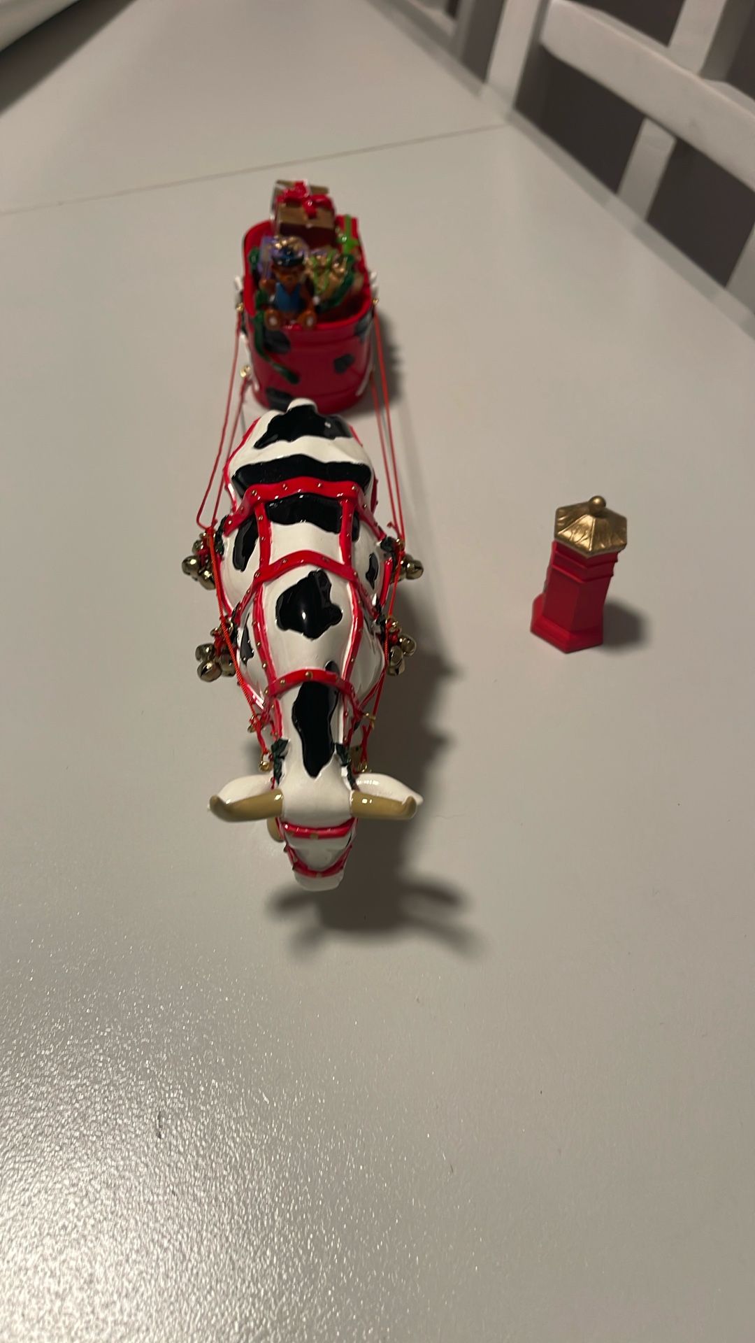 Christmas Cow Figurine – Westland Cow Parade 2007 – Rare!